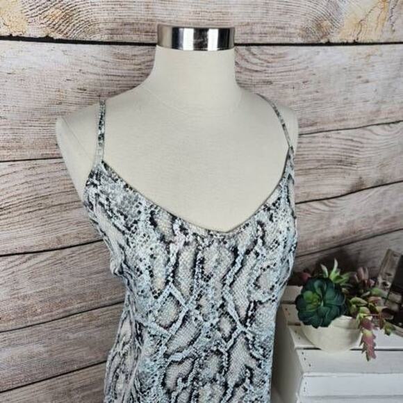 Cara Santana Snakeskin Animal Print Cami V Neck Spaghetti Strap Top Size XL - Picture 2 of 7